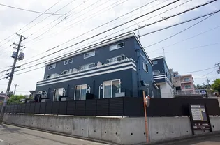 フロントガーデン北山B棟の外観