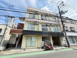 カレッジ鴻池の画像