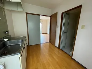 美須賀ハイツ【3階】の内装