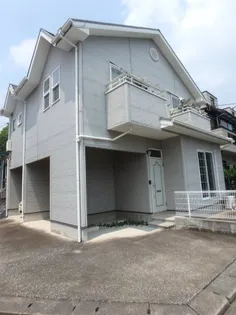 メガ吉田【1階】の外観