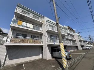 アペールしいな【2階】の外観