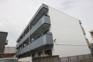 グローリアス松山【2階】の外観