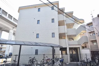 ヴィクトワール南方【4階】の外観