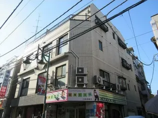 柳屋ビル【3階】の外観