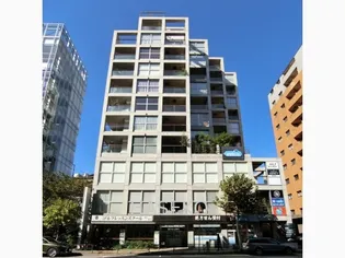 東京都港区南麻布5【マンション】の外観