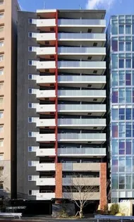 東京都新宿区市谷本村町【マンション】の外観