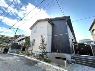 シャーメゾン上田中の画像