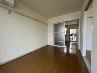 コーポイーストウッド【1階】の居間