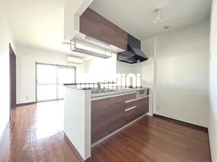 ララス・プランドール【3階】のキッチン