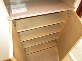 つるみサンクビル【2階】の玄関