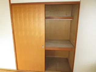 つるみサンクビル【2階】の内装