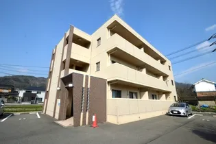 広島県広島市安佐北区深川1【マンション】の外観