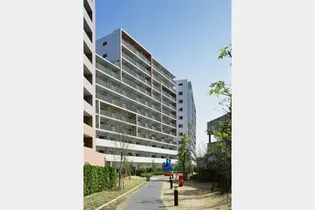 レジディア南千住【4階】の外観