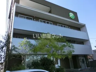 マンションフィールド【2階】の外観