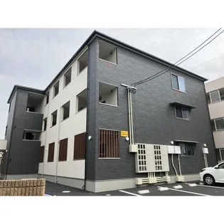 スペチアーレ【1階】の外観