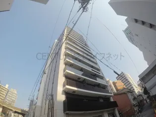 シーズンフラッツ中崎【13階】の外観