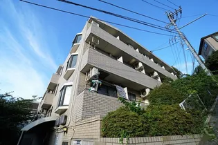ペガサスマンション百合ヶ丘【3階】の外観