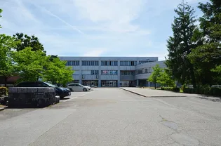 リースorレント/スターティングホーム上小泉A棟の周辺