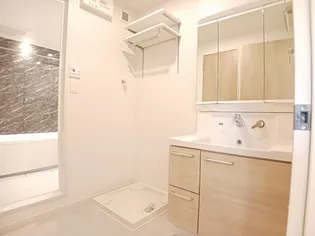 フレアルーチェ日ノ隈II【1階】の内装