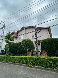 スチューデント コンドミニアム【1階】の外観