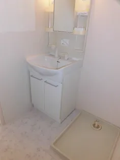 リバーセント B棟【2階】の内装