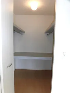 リバーセント B棟【2階】の内装