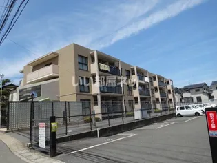 ローファス小島【3階】の外観