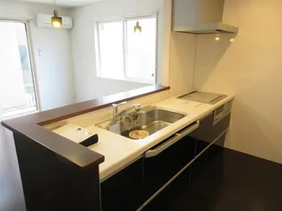 LA TOURのキッチン