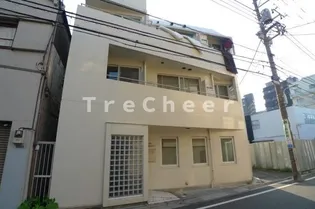 レタン【2階】の外観