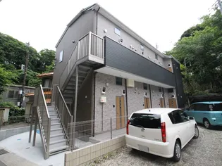 NELLA FORESTA MIHARUの画像