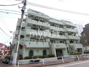 ラ・レジダンス・ド・グランドゥール【1階】の外観