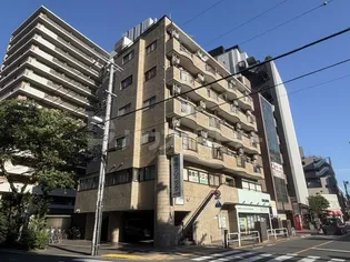 巷岡ビルの画像