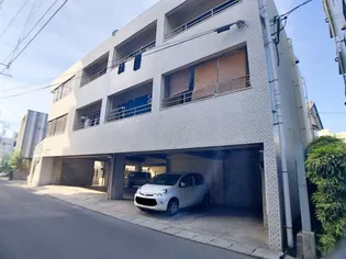 水溜ビルの画像