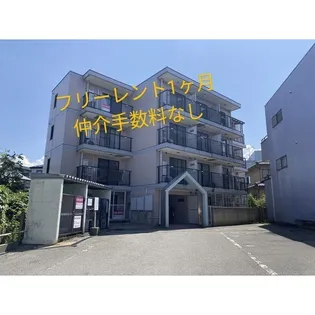 un angeI(アノージュ)【2階】の外観