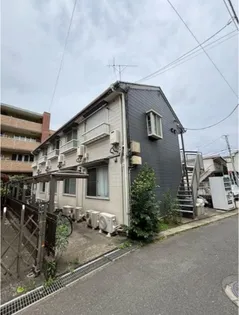 セレブリティ生田【2階】の外観