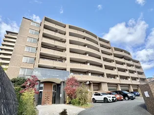 ボヌール千里中央弐番館【2階】の外観