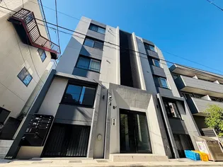 ブルーフェザーマンション【1階】の外観