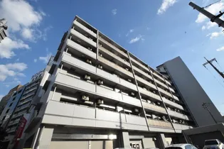 サザンパークス【7階】の外観