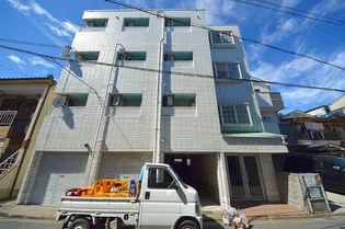 リードマンション【2階】の外観