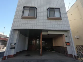 表町2丁目貸物件【1階】の外観