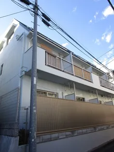 東京都渋谷区本町4【マンション】の外観