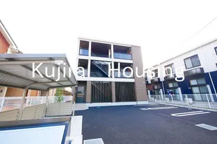 埼玉県春日部市梅田本町2【アパート】の外観