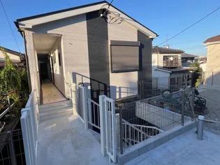 神奈川県横浜市保土ヶ谷区岩井町【アパート】の外観