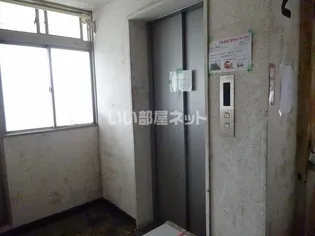 八まきビル【4階】の内装