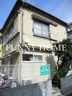 ホワイトコート【1階】の外観