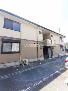 第5グリーンハイツ B棟【1階】の外観