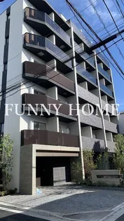 東京都世田谷区若林4【マンション】の外観