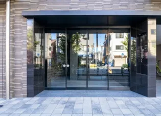 東京都北区王子本町2【マンション】の外観