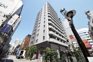 東京都港区赤坂3【マンション】の外観