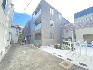 String Roll(ストリングロール)【2階】の外観